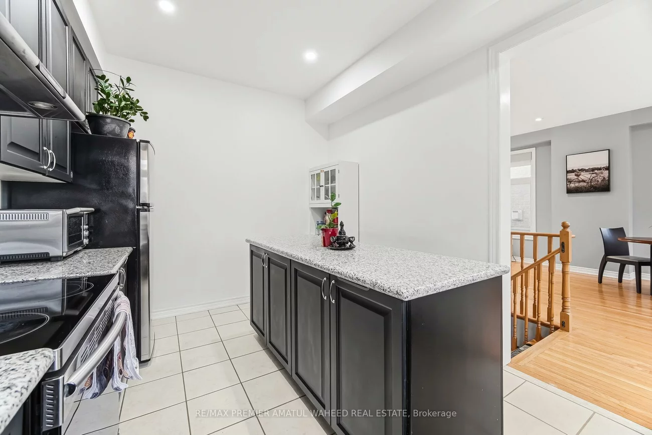 4731, Highway 7, East Woodbridge, Vaughan