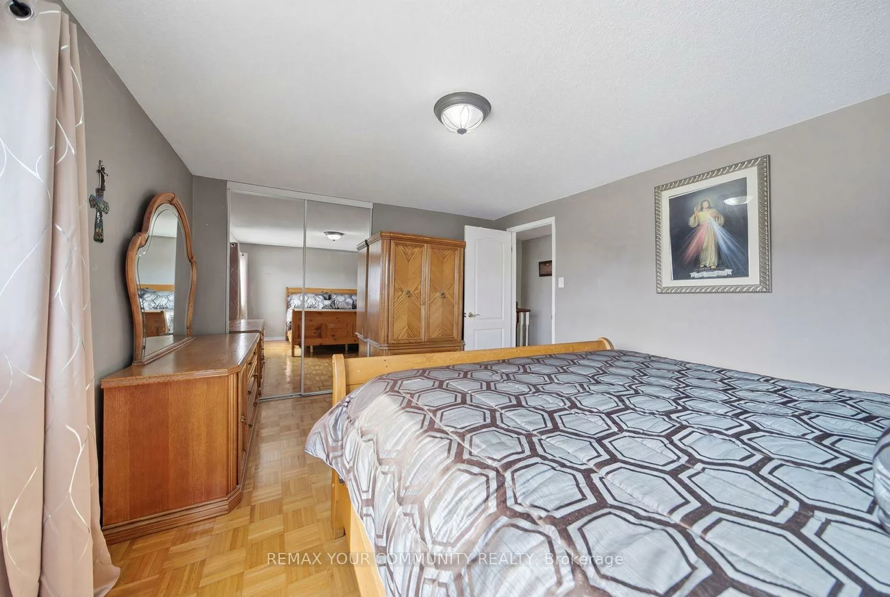 130, Andrea, East Woodbridge, Vaughan