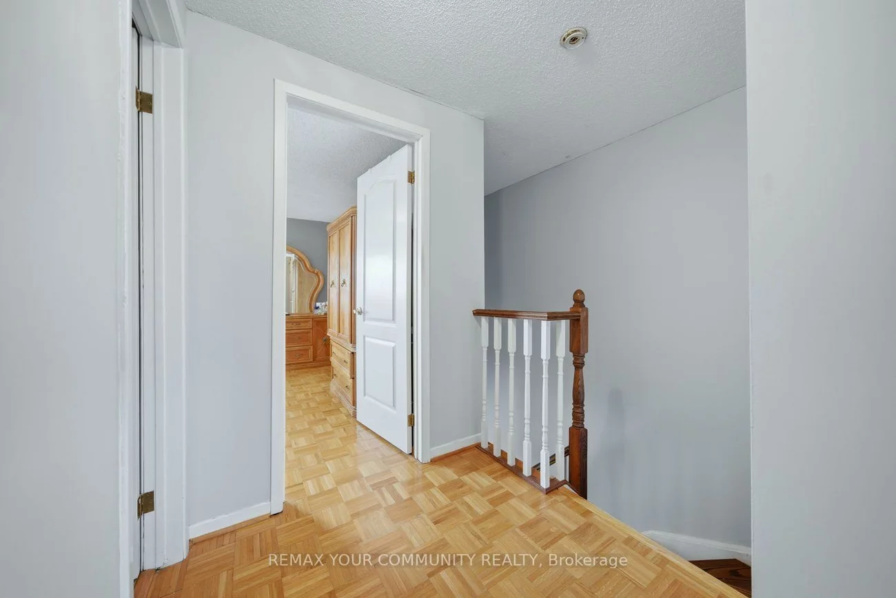 130, Andrea, East Woodbridge, Vaughan