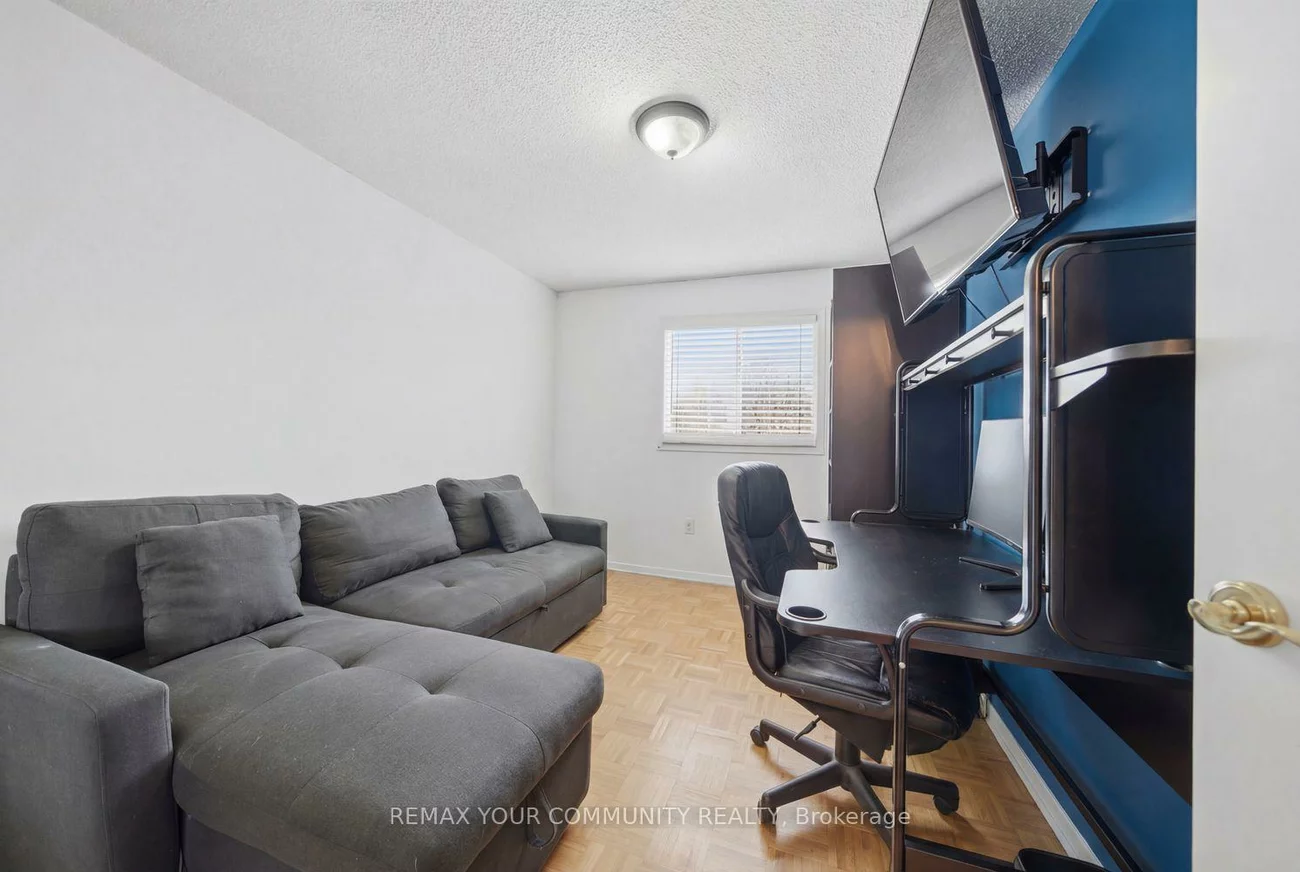 130, Andrea, East Woodbridge, Vaughan