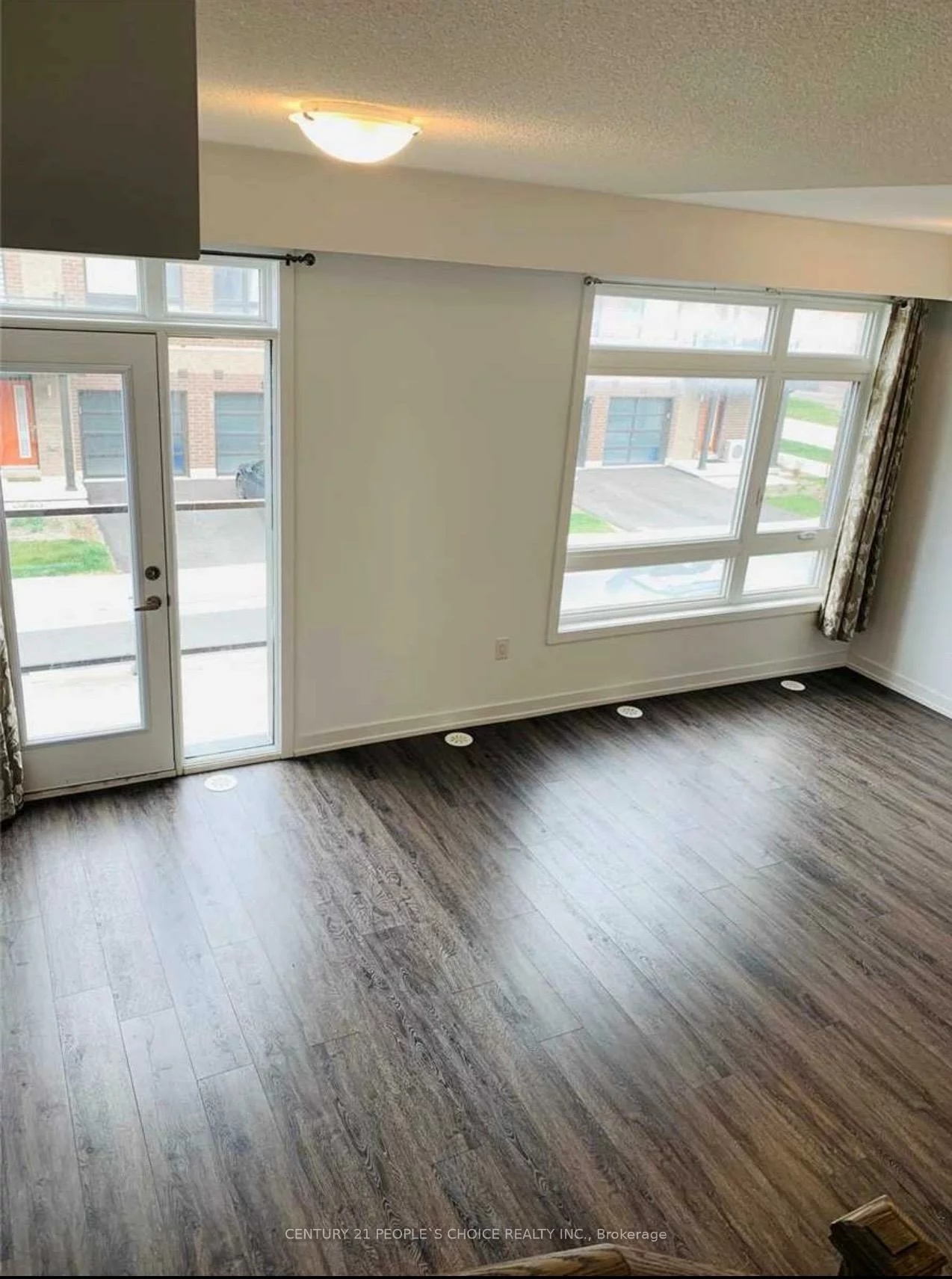 10, Tauton, Vaughan Grove, Vaughan