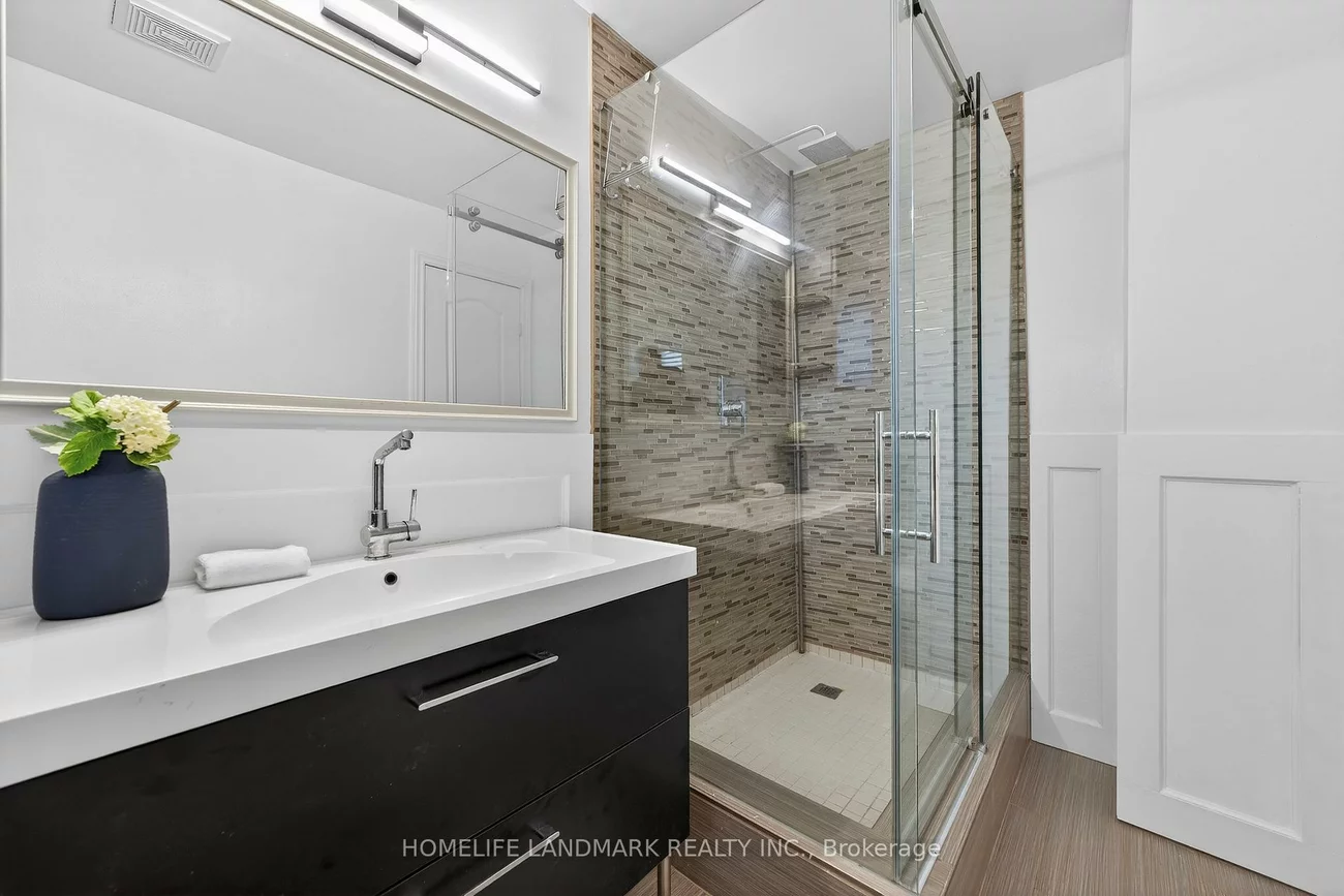 120, Brookmill, Brownridge, Vaughan