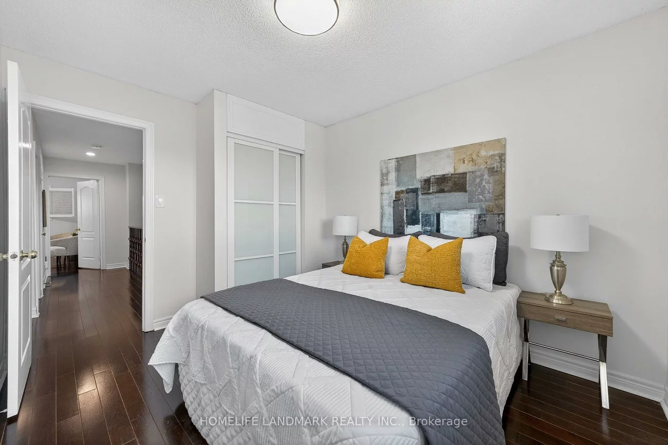 120, Brookmill, Brownridge, Vaughan