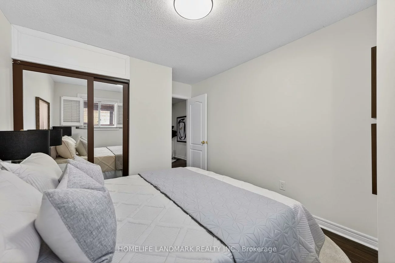 120, Brookmill, Brownridge, Vaughan