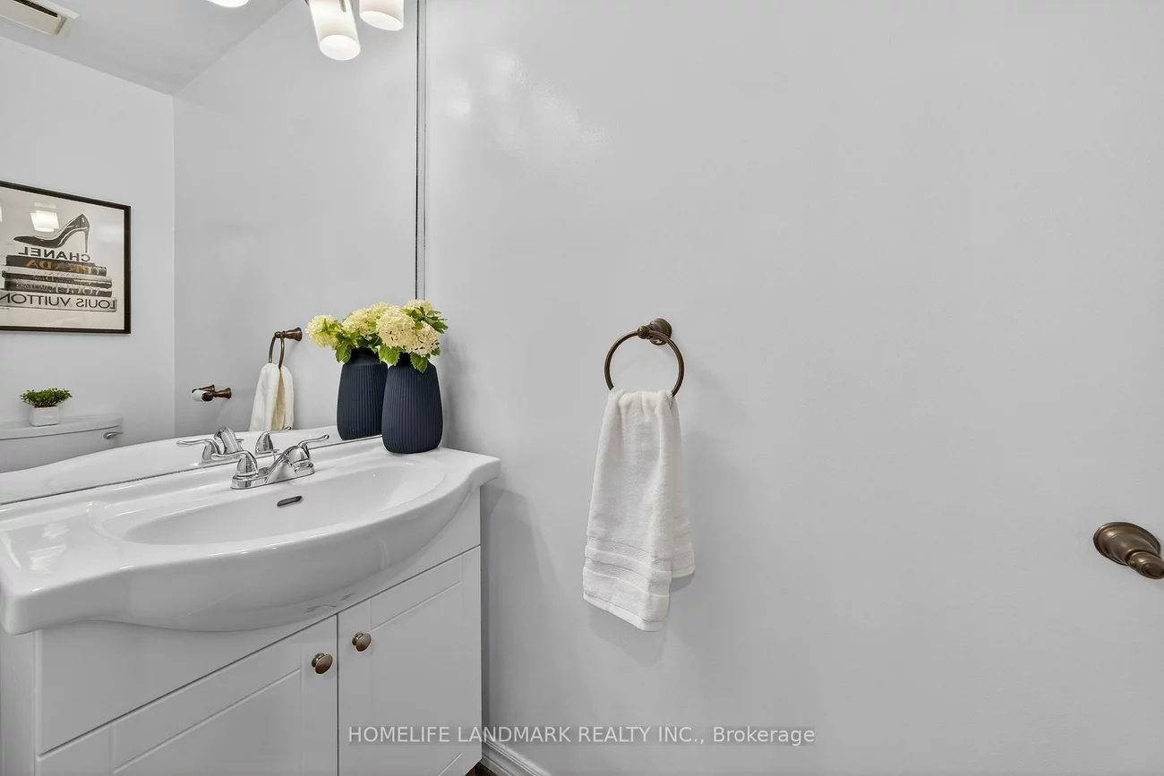 120, Brookmill, Brownridge, Vaughan