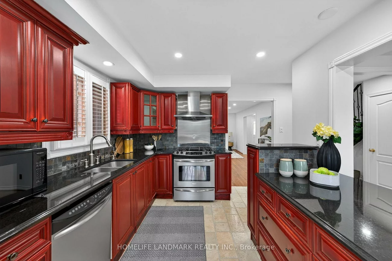 120, Brookmill, Brownridge, Vaughan