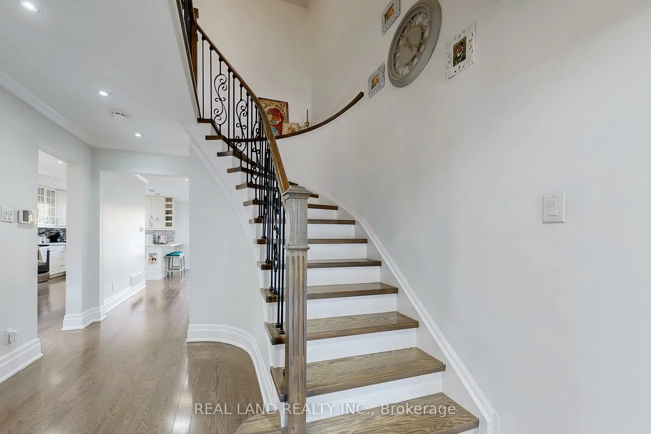 251, Glen Shields, Glen Shields, Vaughan