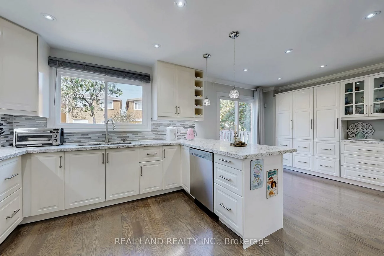 251, Glen Shields, Glen Shields, Vaughan