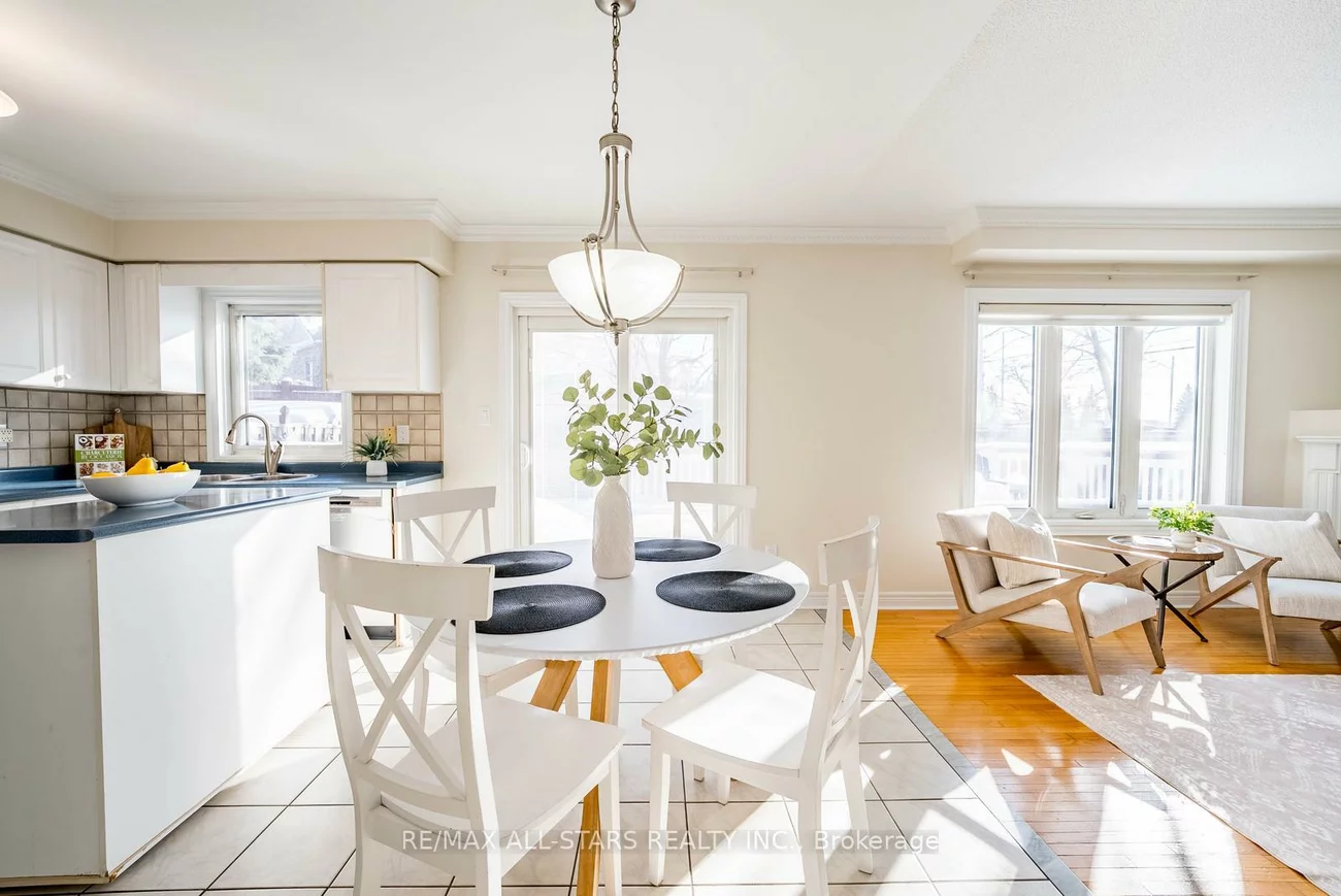 2241, Old Rutherford, Maple, Vaughan