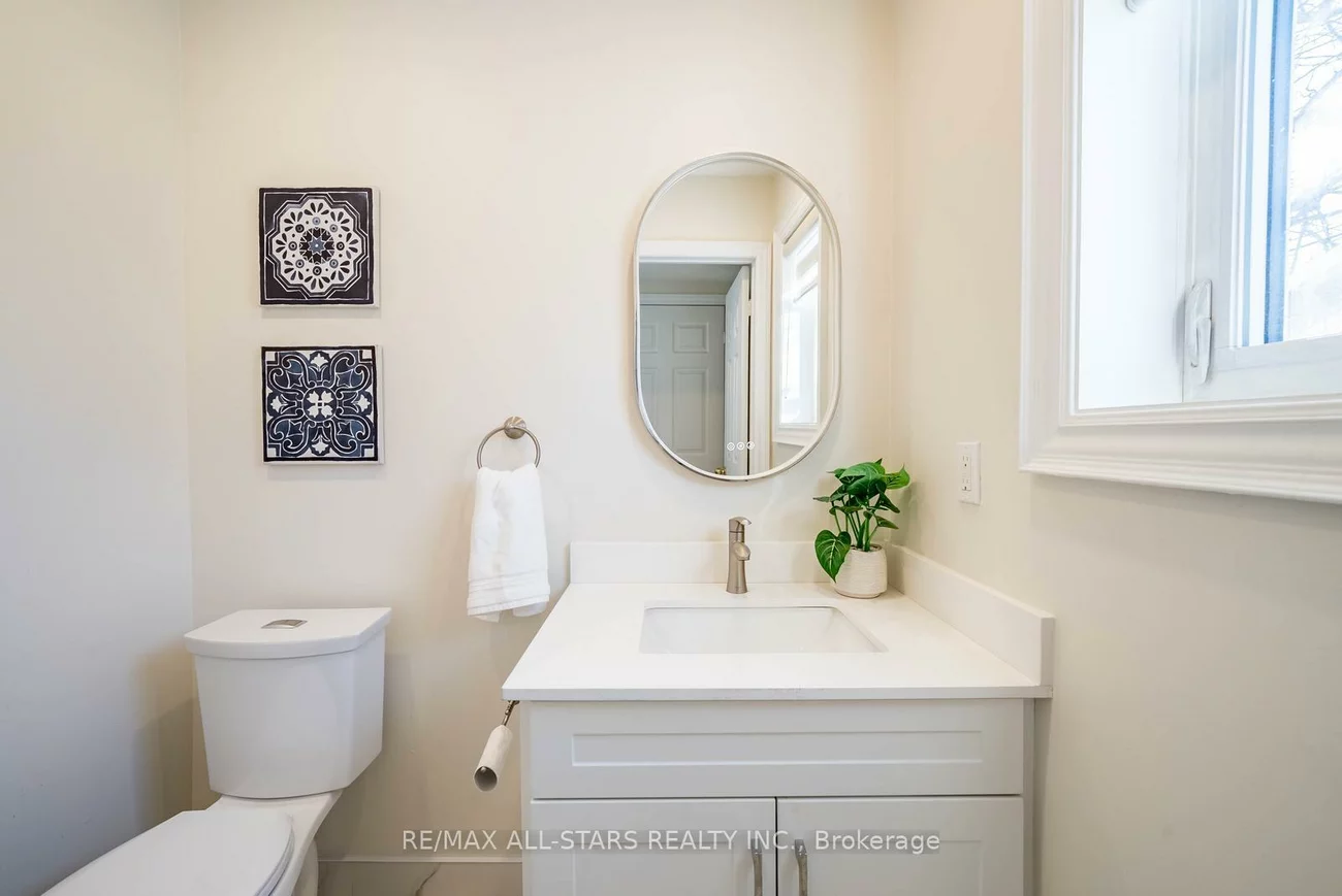 2241, Old Rutherford, Maple, Vaughan