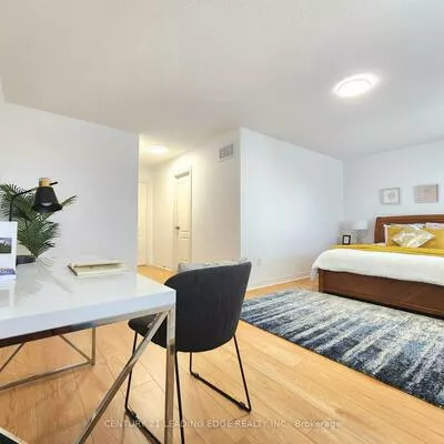 93, Treasure Hill, Maple, Vaughan