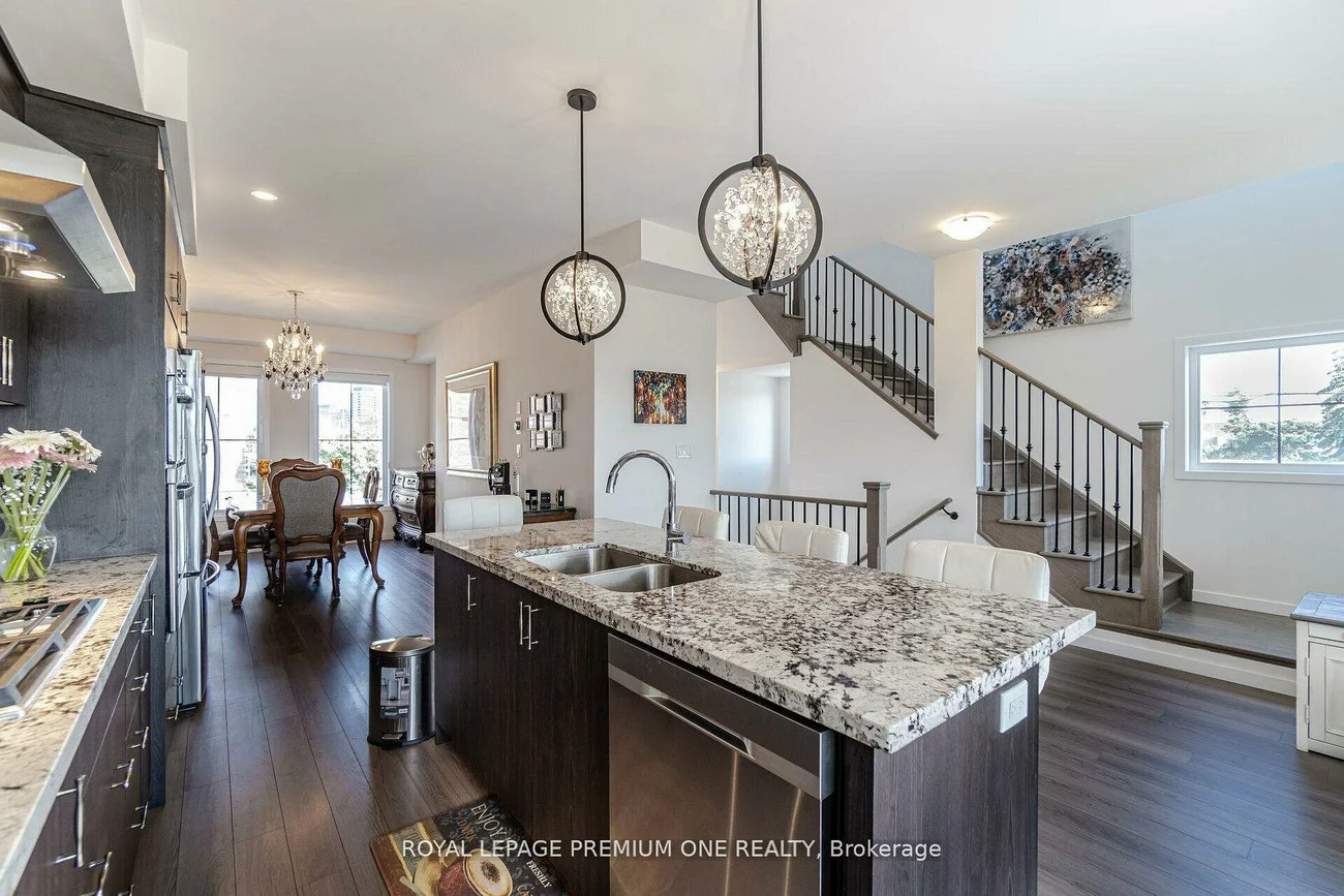 2, Seacoasts, Maple, Vaughan