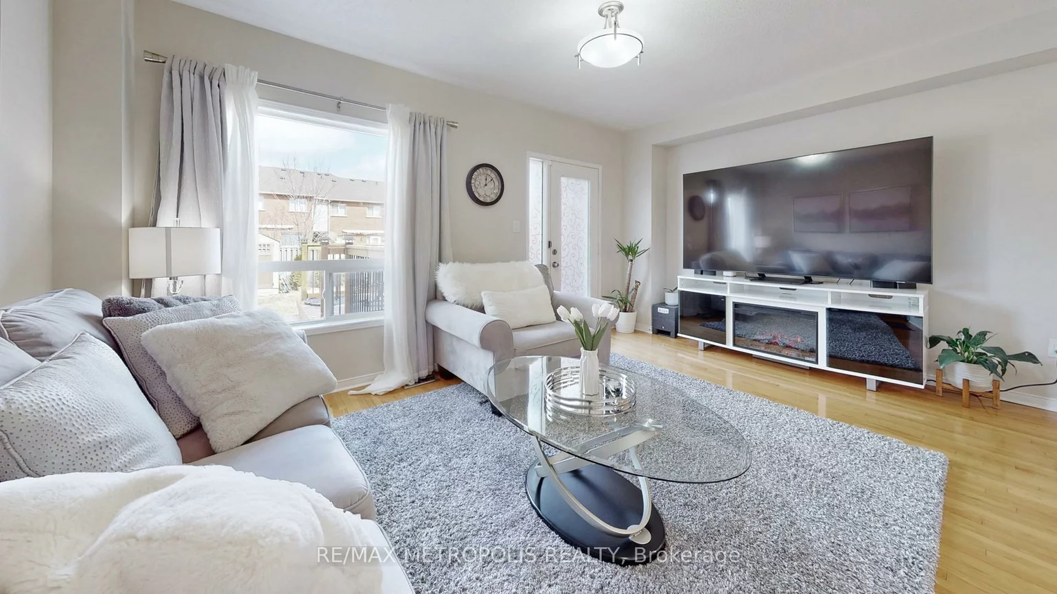 220, Deepsprings, Vellore Village, Vaughan