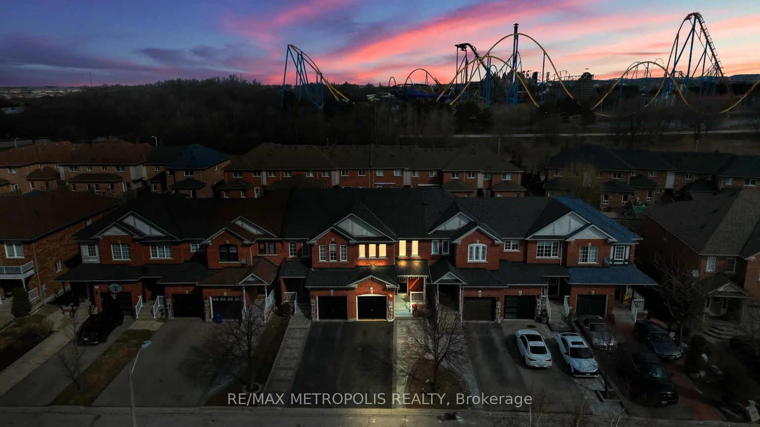 220, Deepsprings, Vellore Village, Vaughan