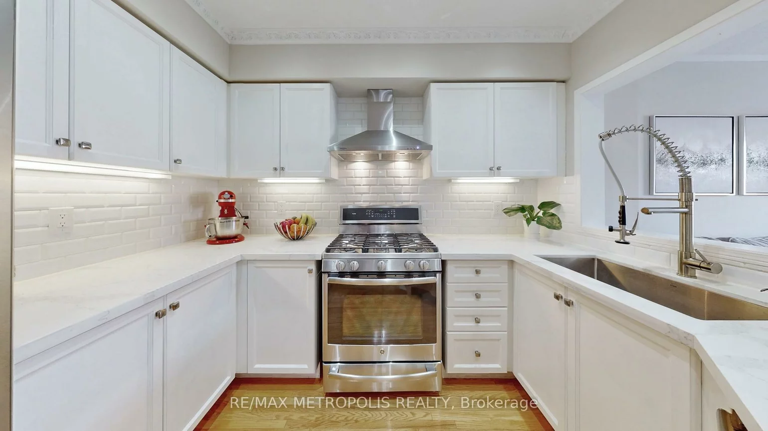 220, Deepsprings, Vellore Village, Vaughan