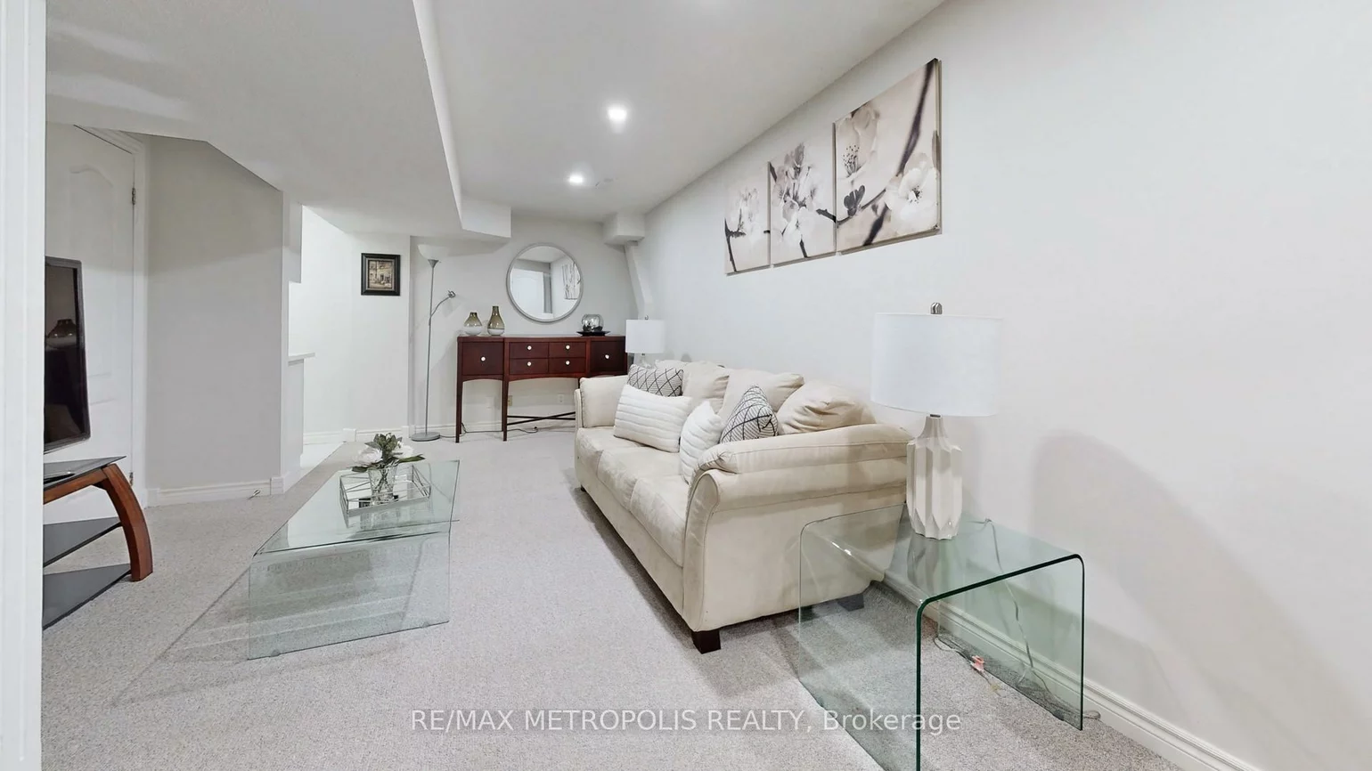 220, Deepsprings, Vellore Village, Vaughan