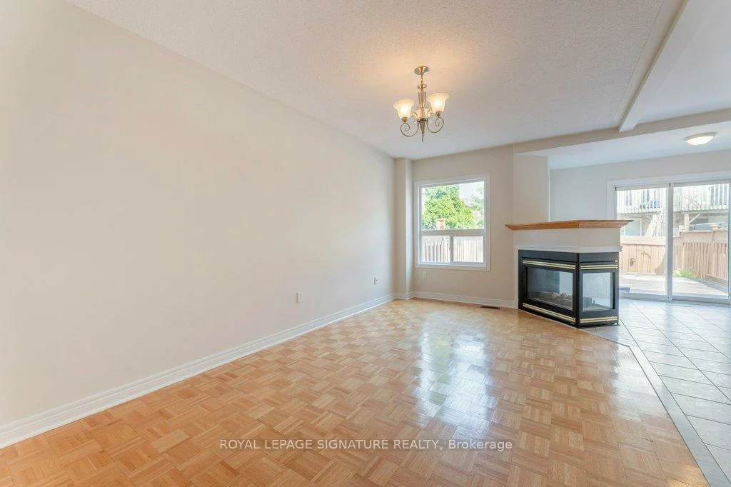 55, Pottery, East Woodbridge, Vaughan