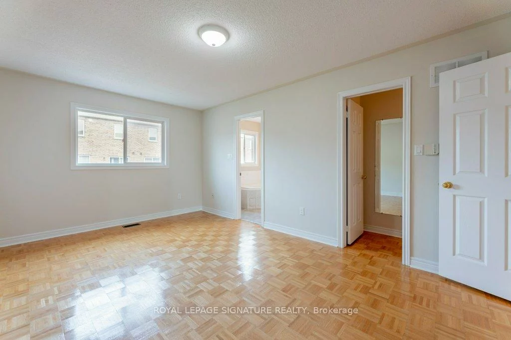 55, Pottery, East Woodbridge, Vaughan