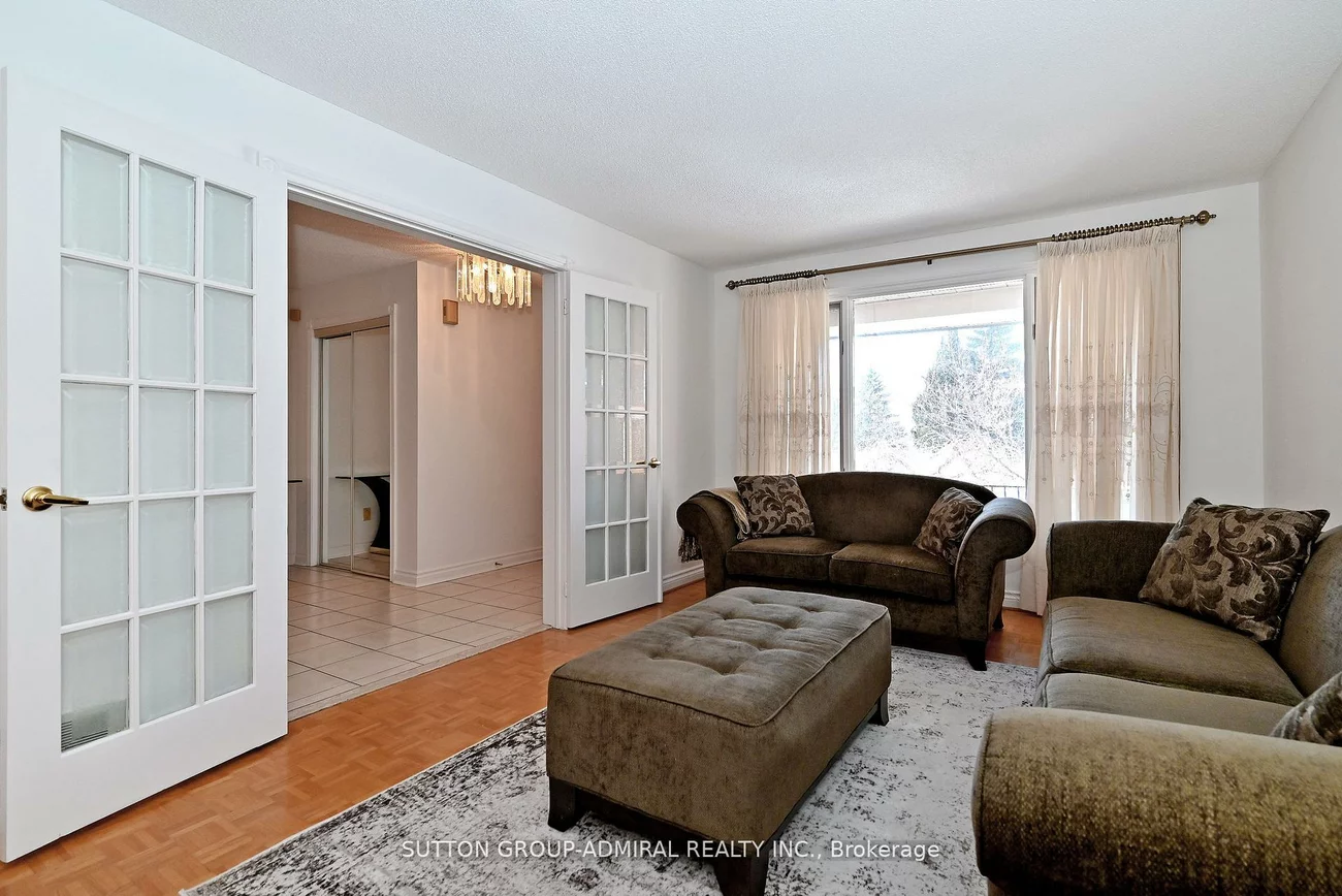 45, Royal Garden, East Woodbridge, Vaughan