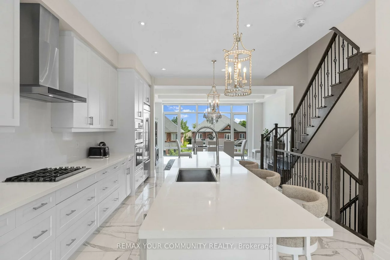 40, Crimson Forest, Patterson, Vaughan