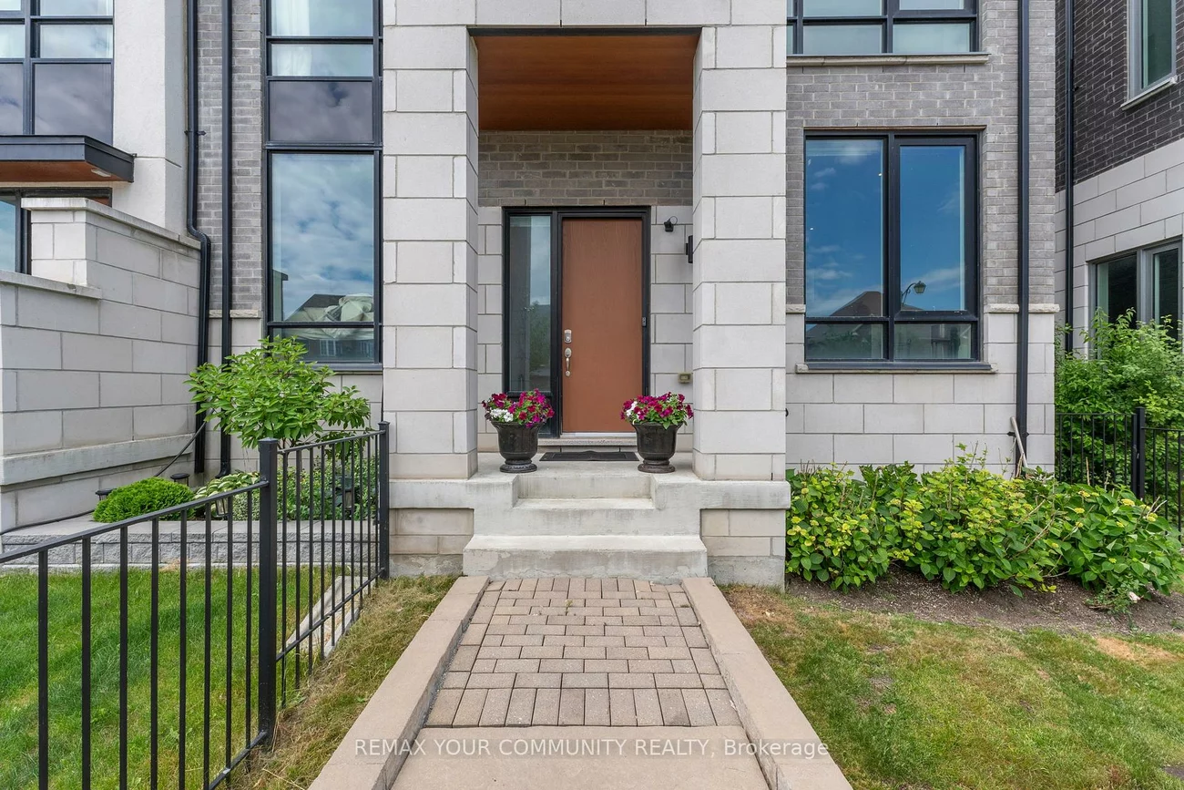 40, Crimson Forest, Patterson, Vaughan