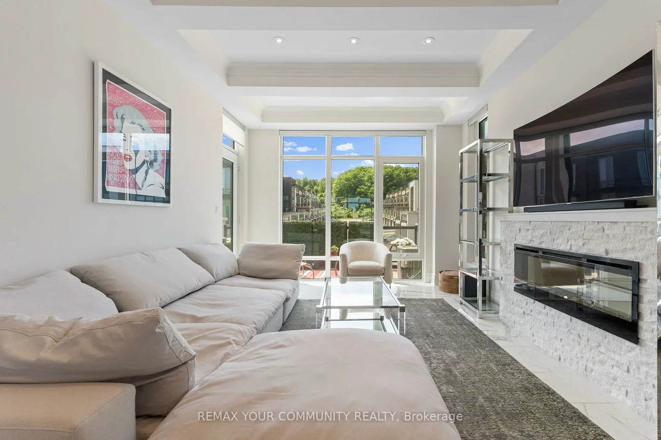 40, Crimson Forest, Patterson, Vaughan