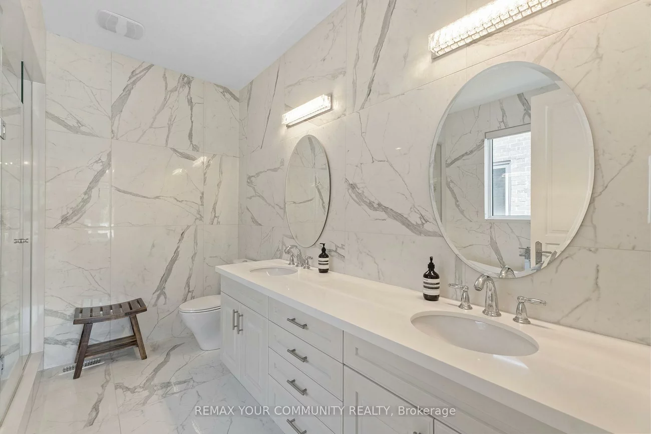 40, Crimson Forest, Patterson, Vaughan