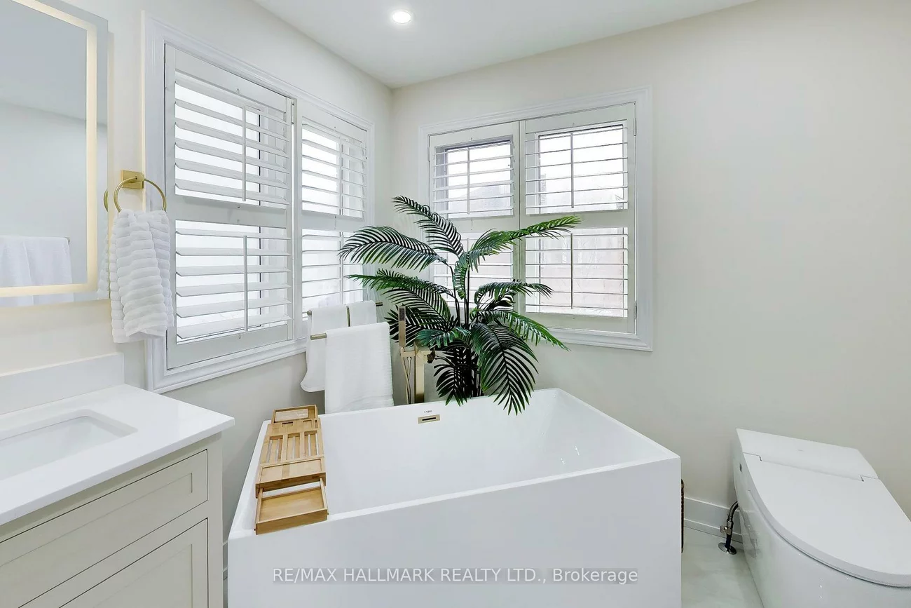 25, Chagall, Patterson, Vaughan