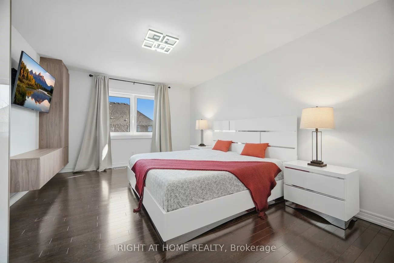 87, Via Toscana, Vellore Village, Vaughan