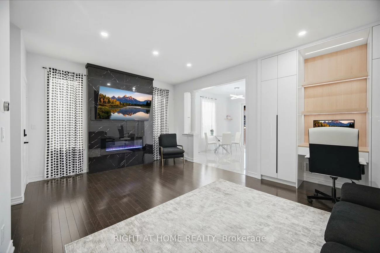 87, Via Toscana, Vellore Village, Vaughan