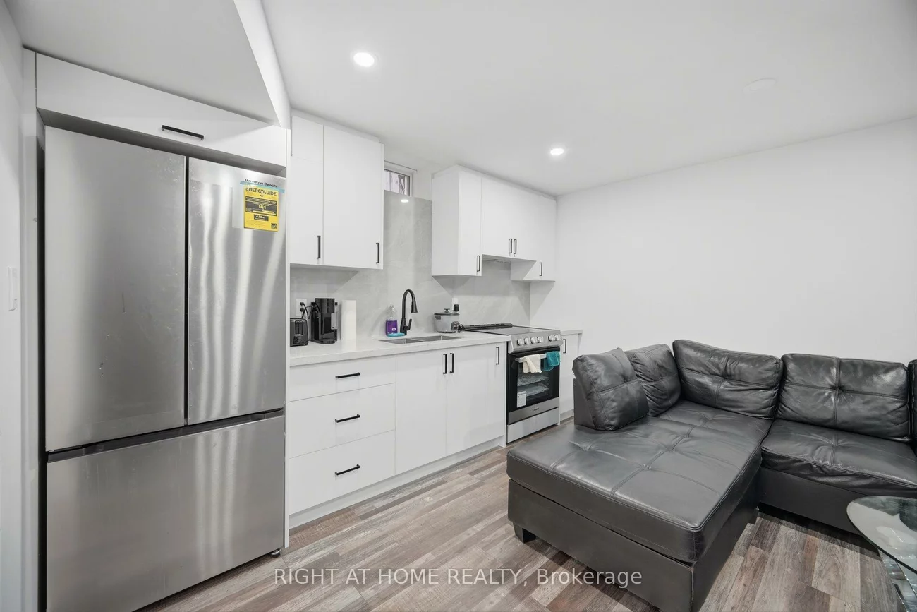 87, Via Toscana, Vellore Village, Vaughan