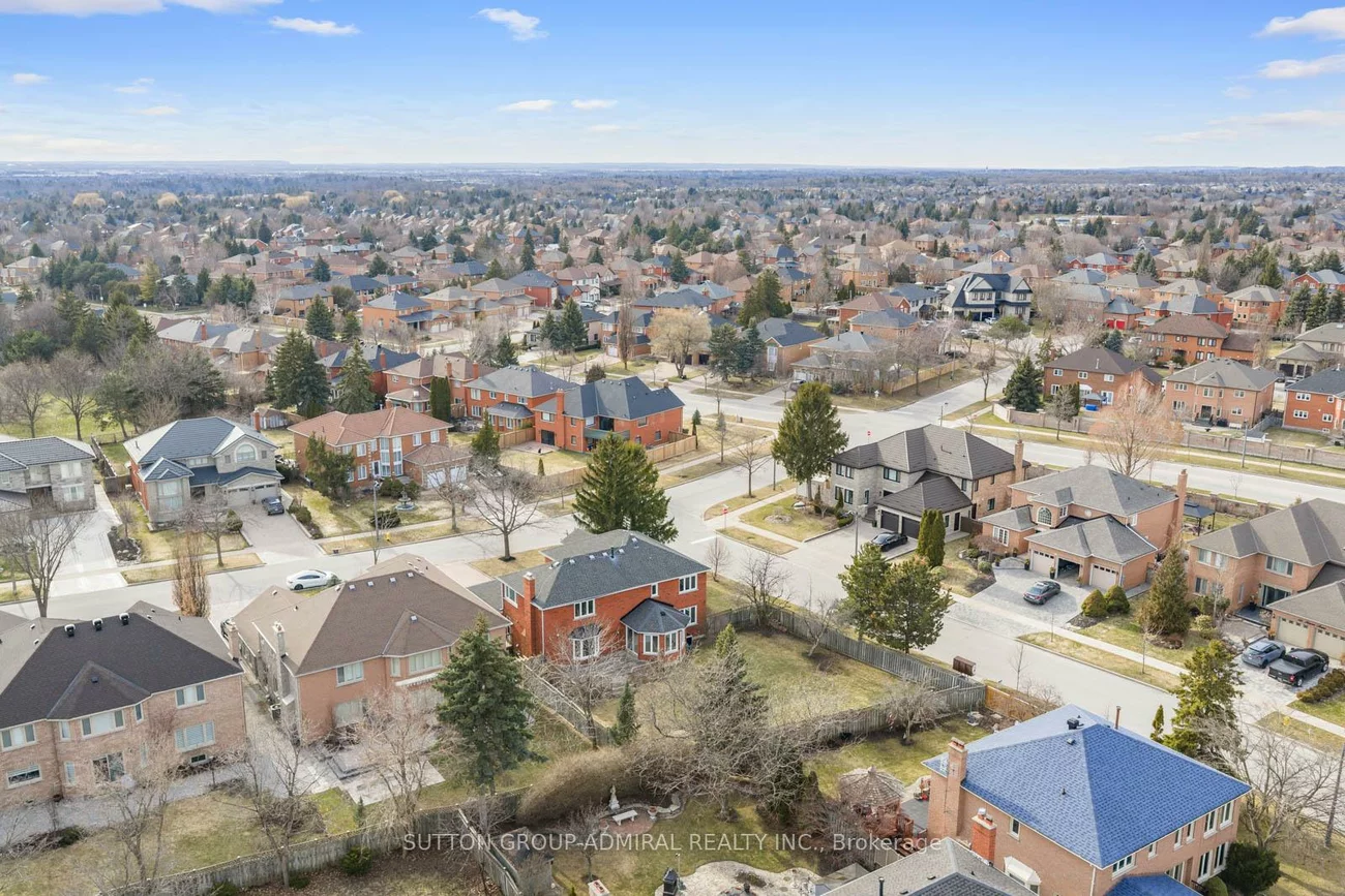 295, Fifth, East Woodbridge, Vaughan