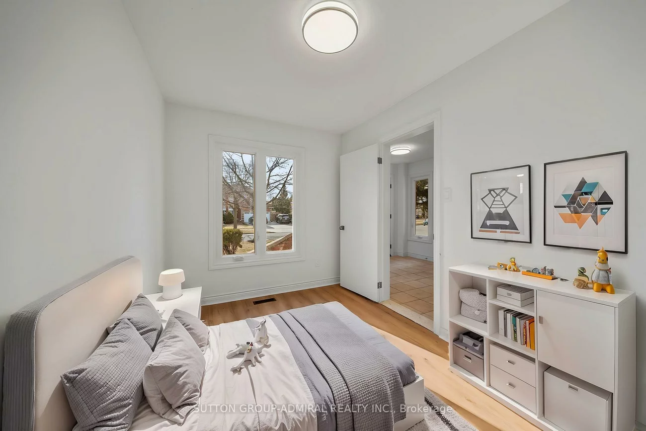 295, Fifth, East Woodbridge, Vaughan