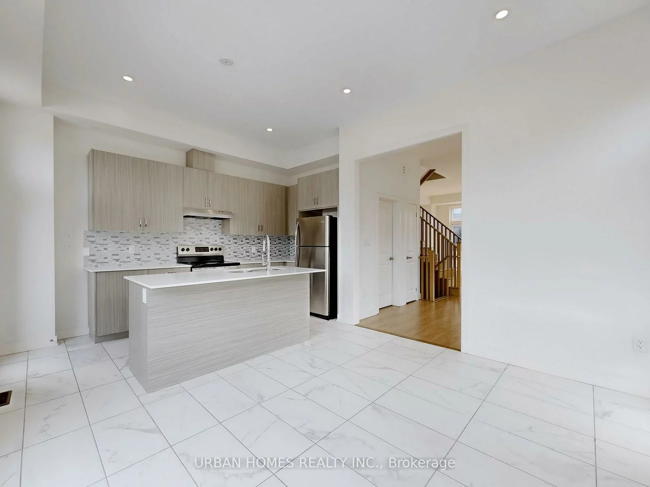 41, Gerussi, Vellore Village, Vaughan