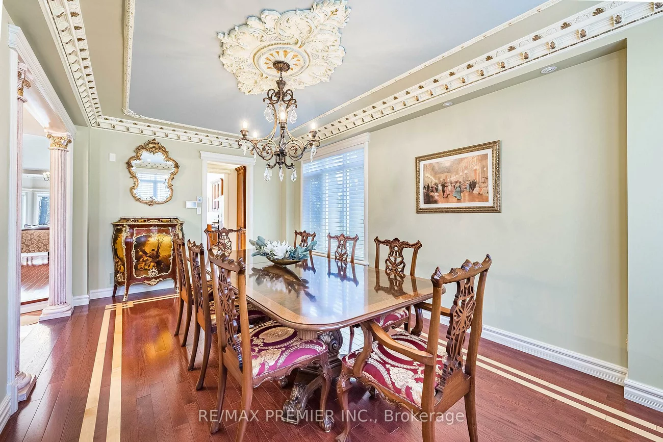 111, Arista, Islington Woods, Vaughan