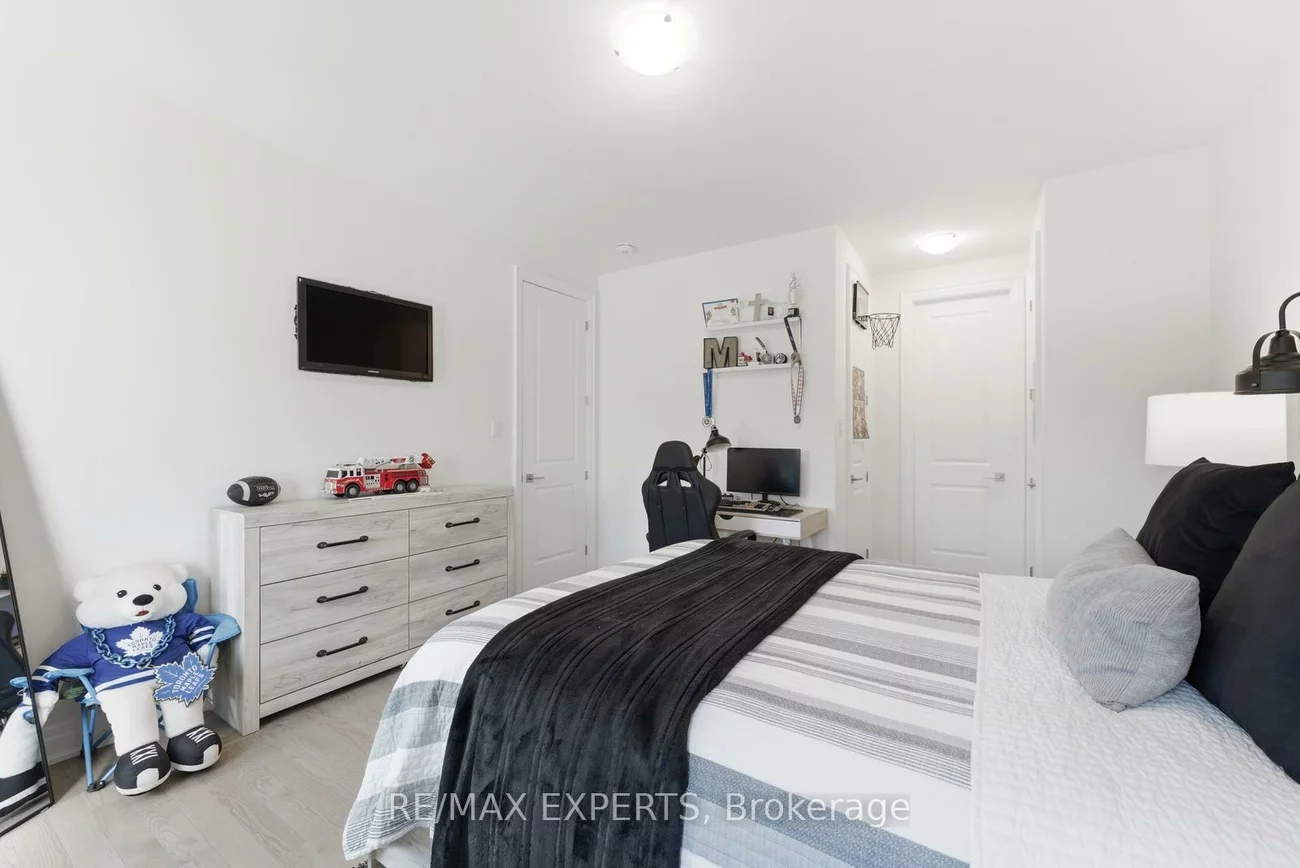 54, Winthrop, Vellore Village, Vaughan