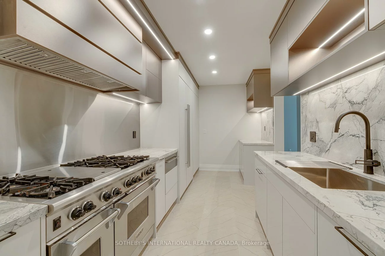 85, Cowan, East Woodbridge, Vaughan