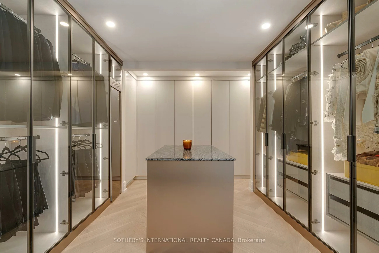 85, Cowan, East Woodbridge, Vaughan