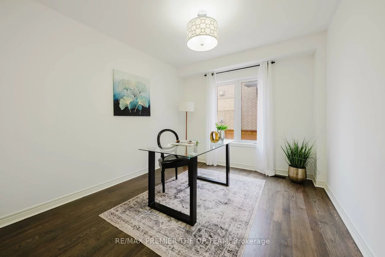 16, St Michele, Islington Woods, Vaughan