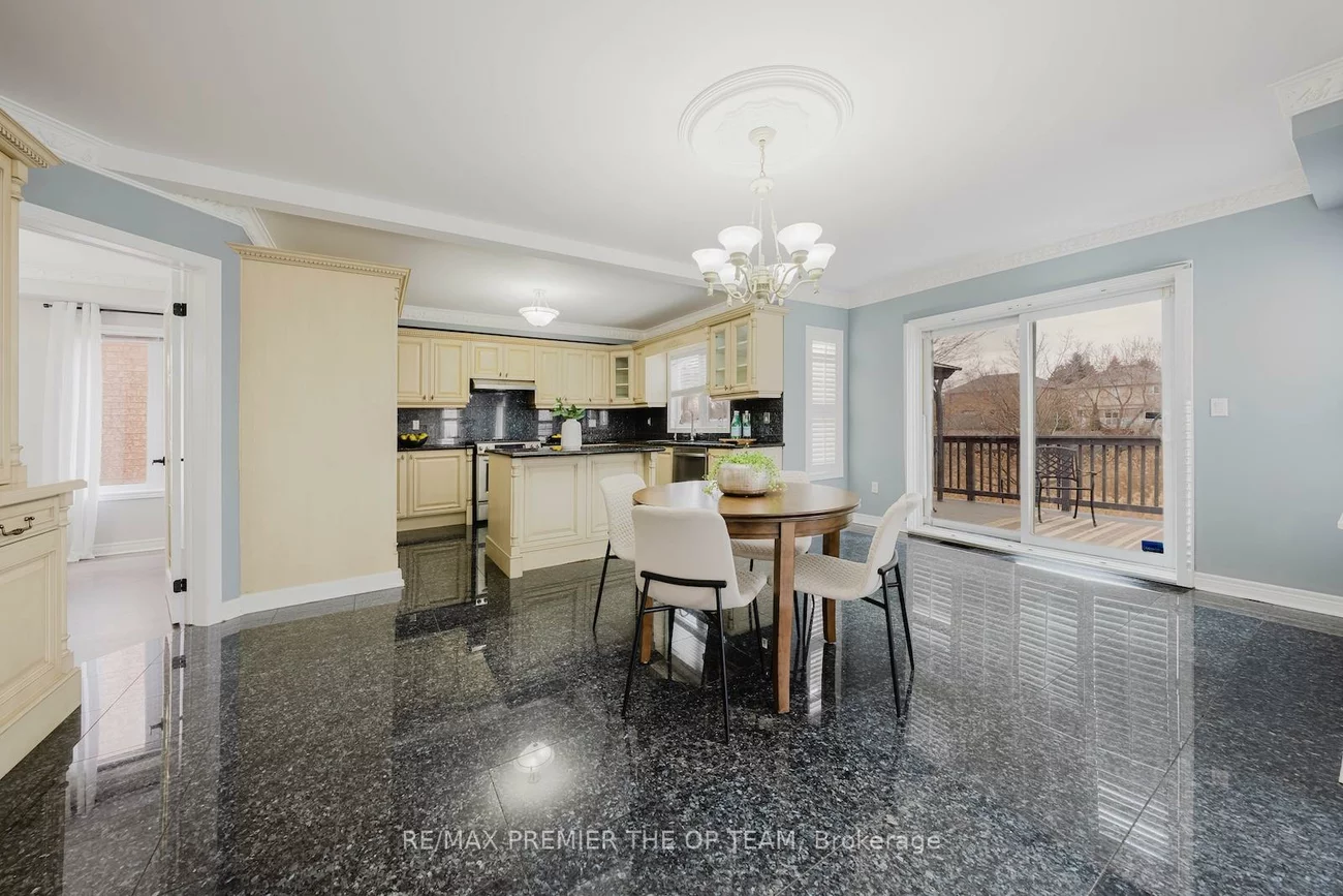 16, St Michele, Islington Woods, Vaughan