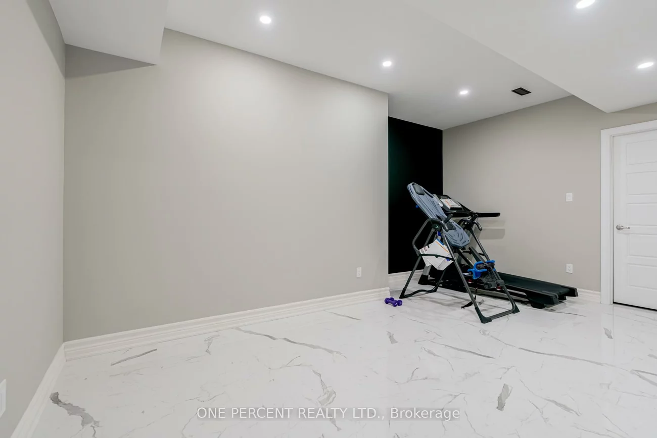 169, Faust, Kleinburg, Vaughan