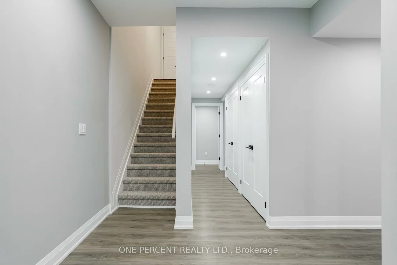 169, Faust, Kleinburg, Vaughan