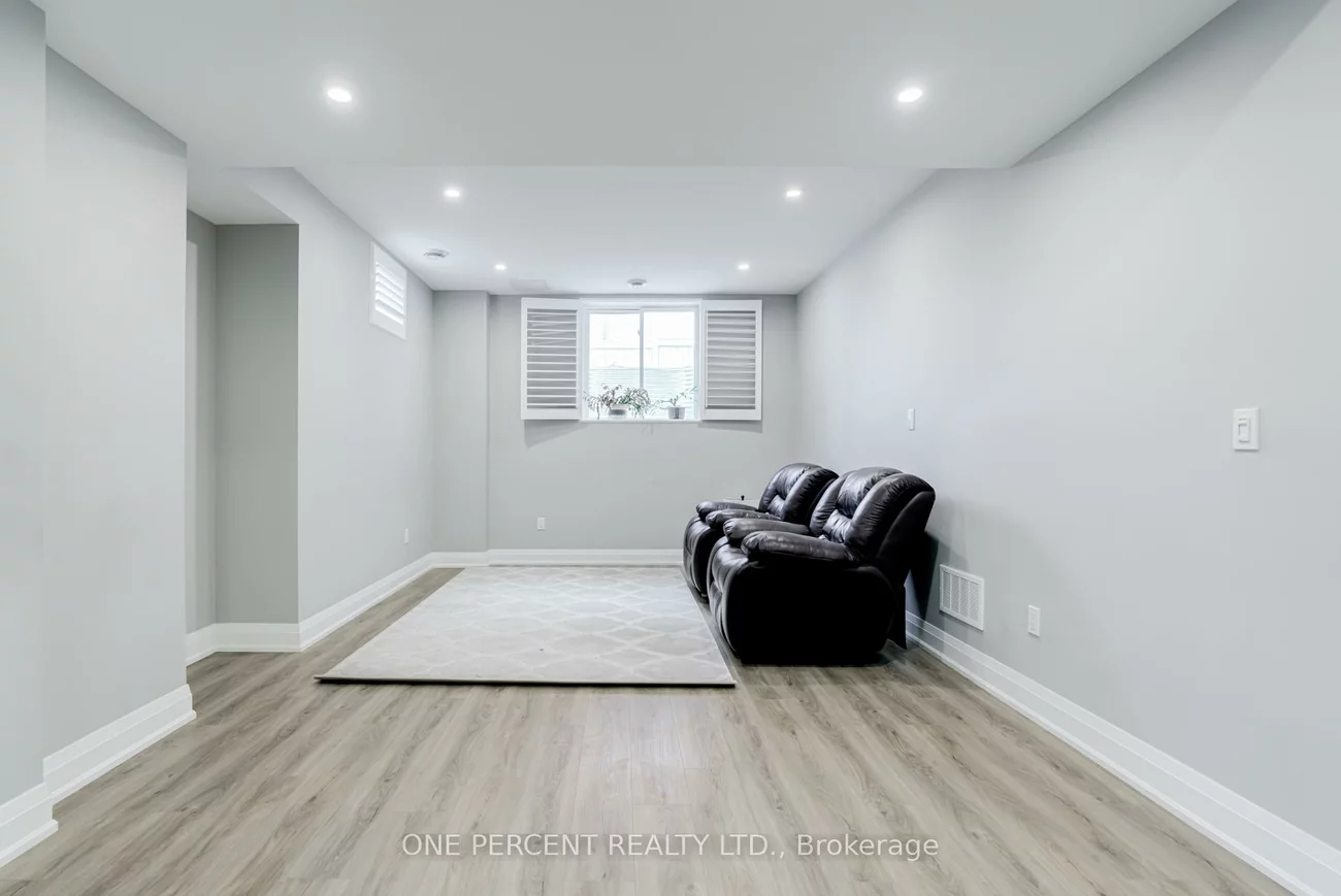 169, Faust, Kleinburg, Vaughan