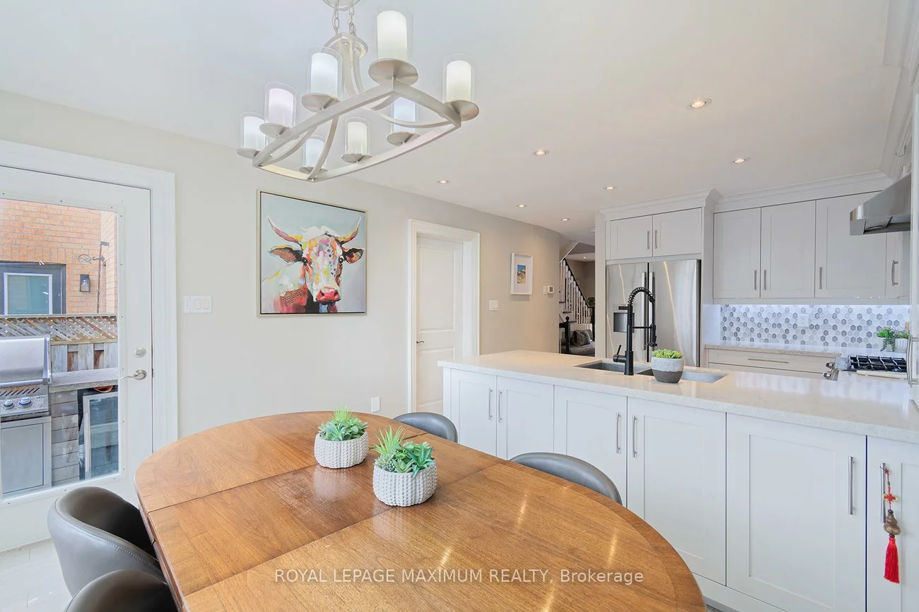 33, La Neve, Sonoma Heights, Vaughan