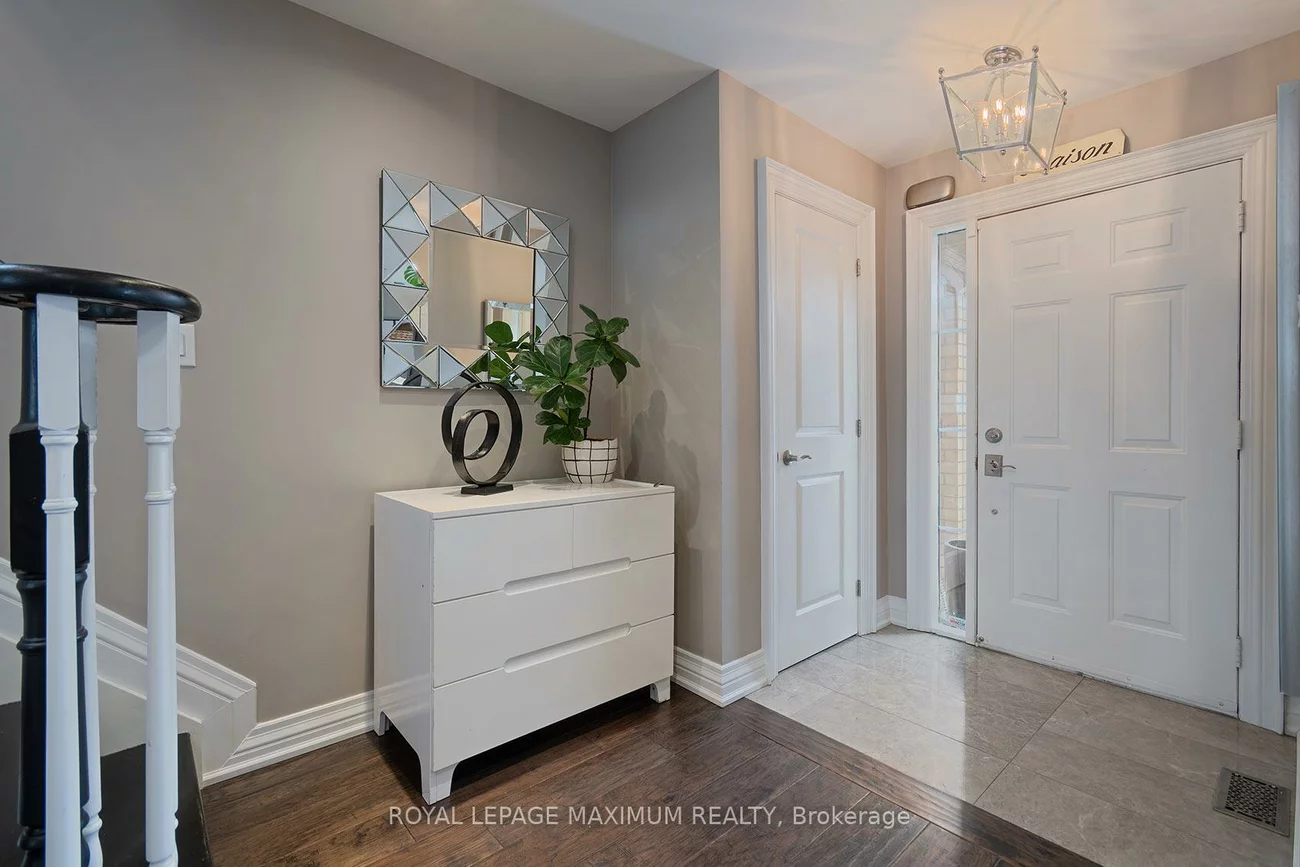 33, La Neve, Sonoma Heights, Vaughan