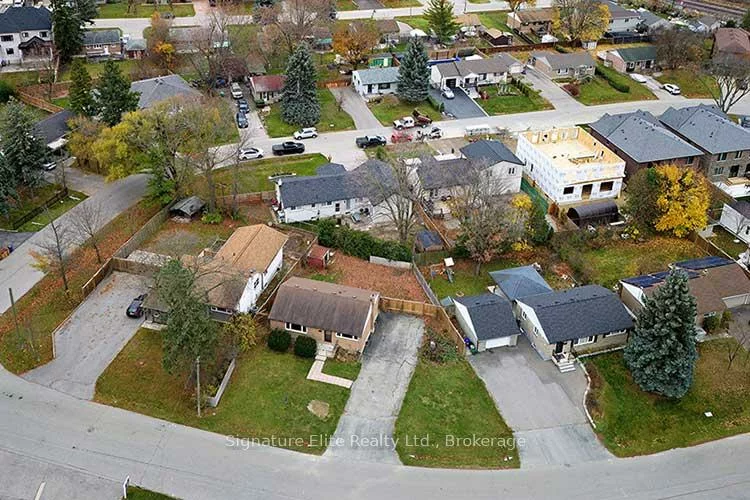 41-B, Hurricane, West Woodbridge, Vaughan