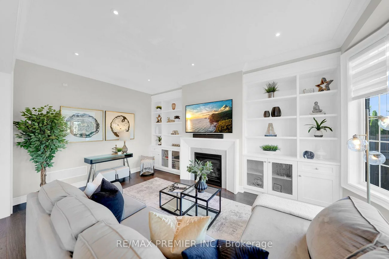 67, Garyscholl, Vellore Village, Vaughan