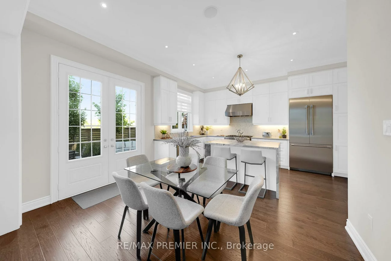 67, Garyscholl, Vellore Village, Vaughan