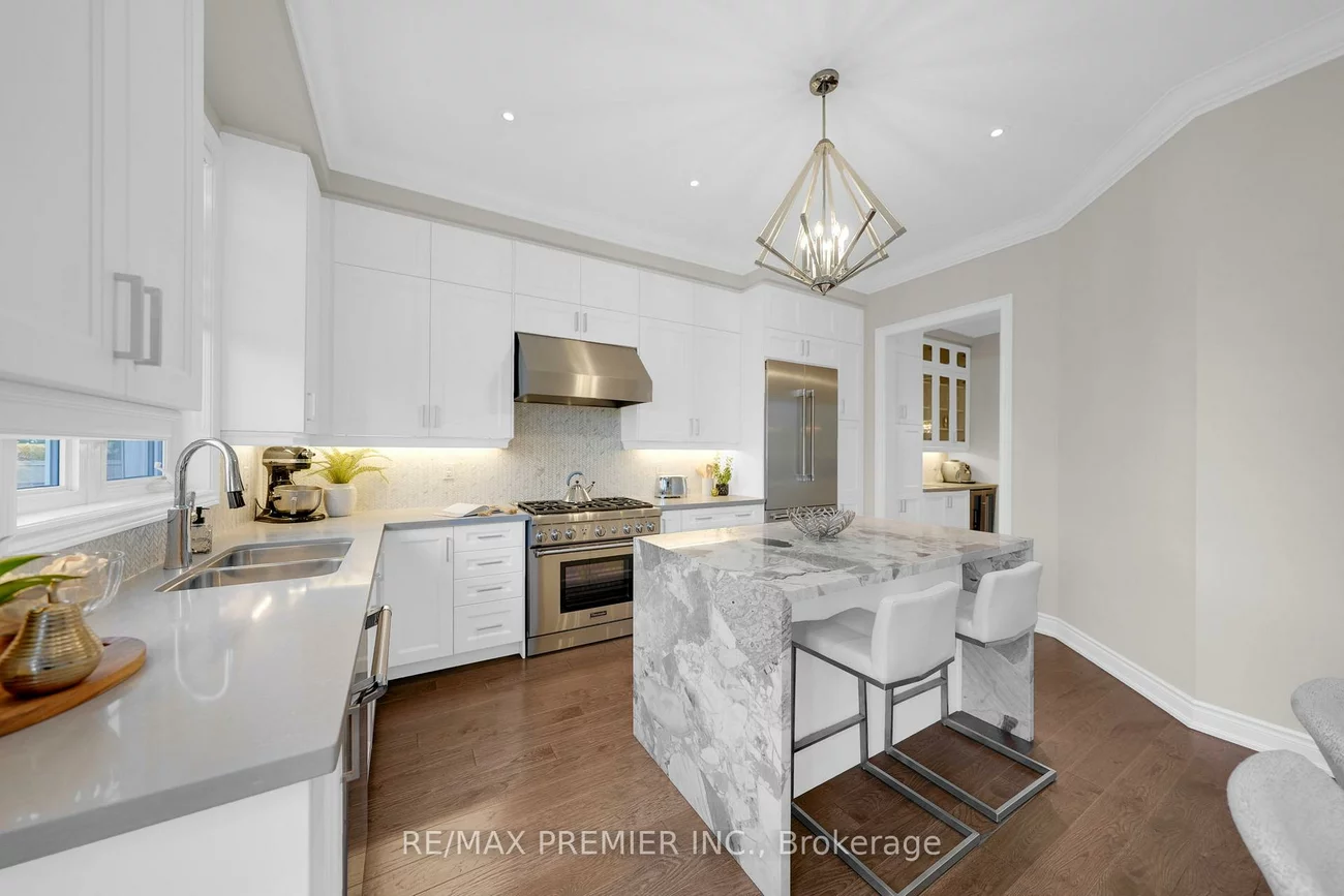 67, Garyscholl, Vellore Village, Vaughan