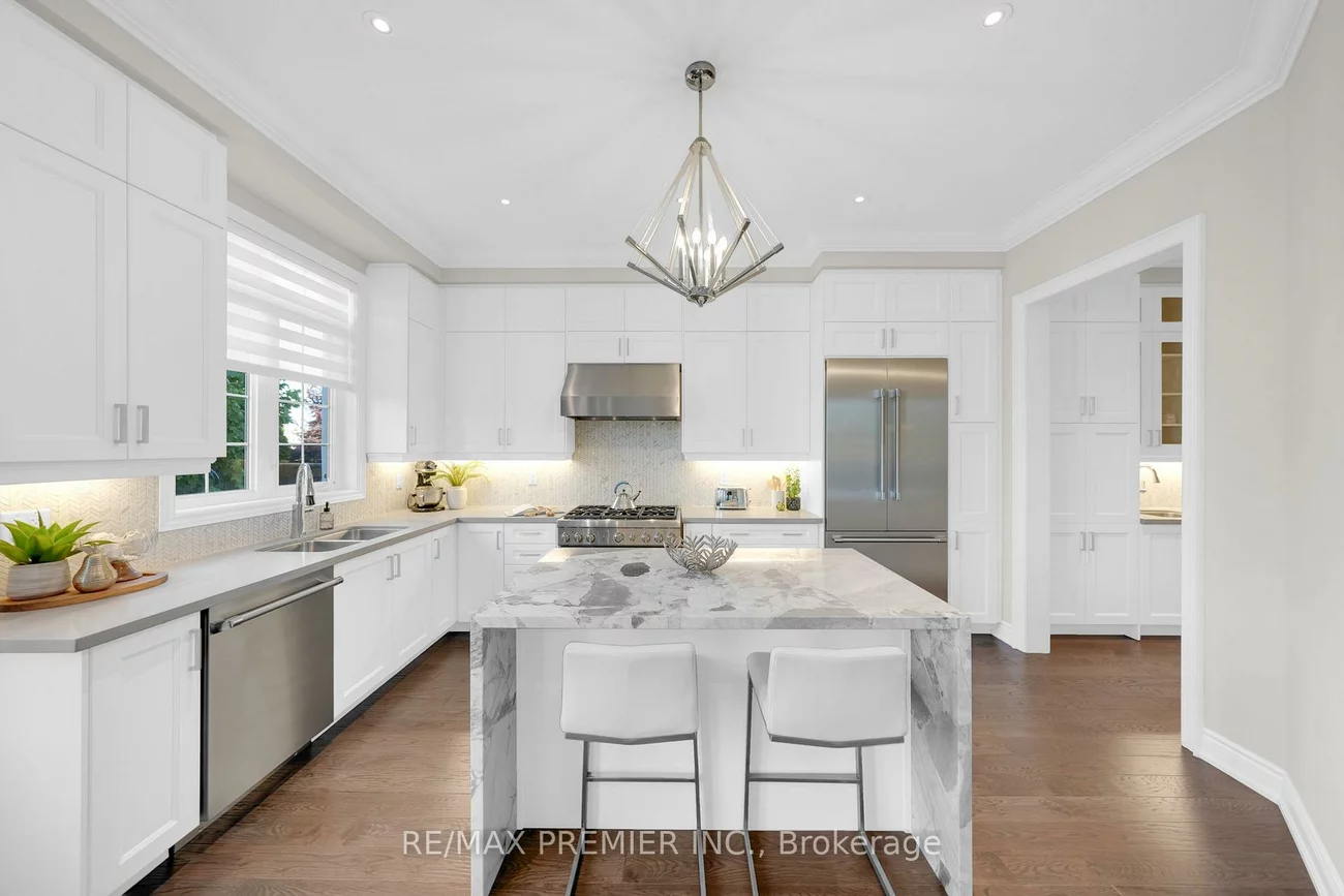 67, Garyscholl, Vellore Village, Vaughan